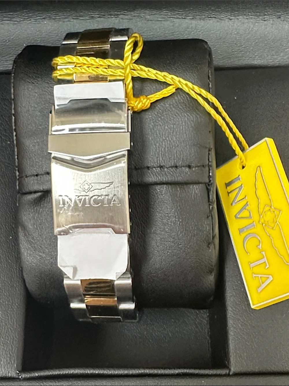 NWT Invicta men’s LE Mickey Mouse Chronograph model 25257 39.5mm case - Picture 7 of 7
